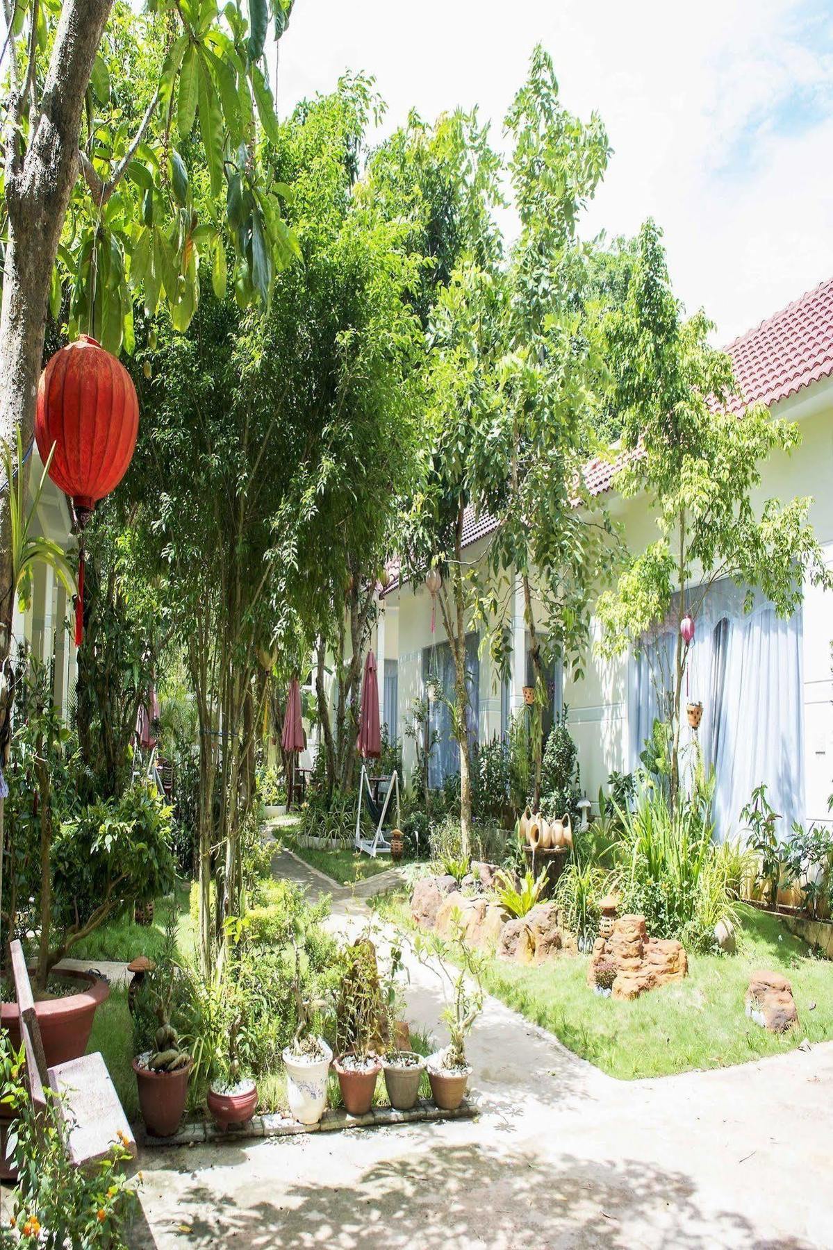 Mon Bungalow 두옹 동 외부 사진